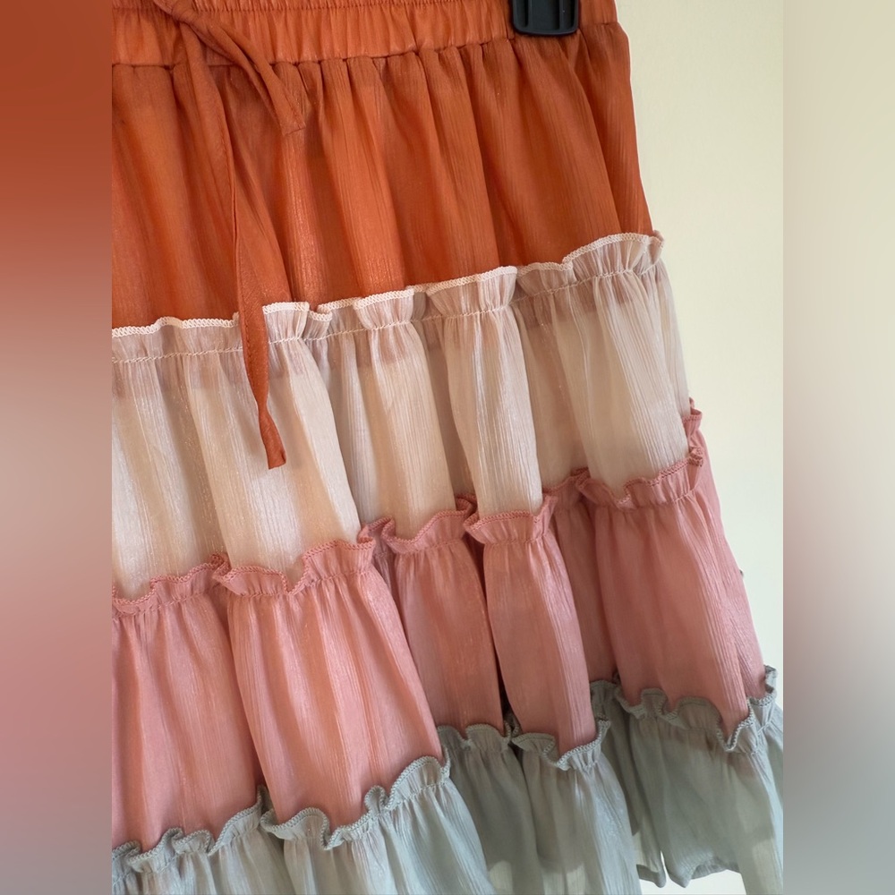 Hayden Color blocked Tiered Skirt *NEW WITH TAGS* - Picture 3 of 9